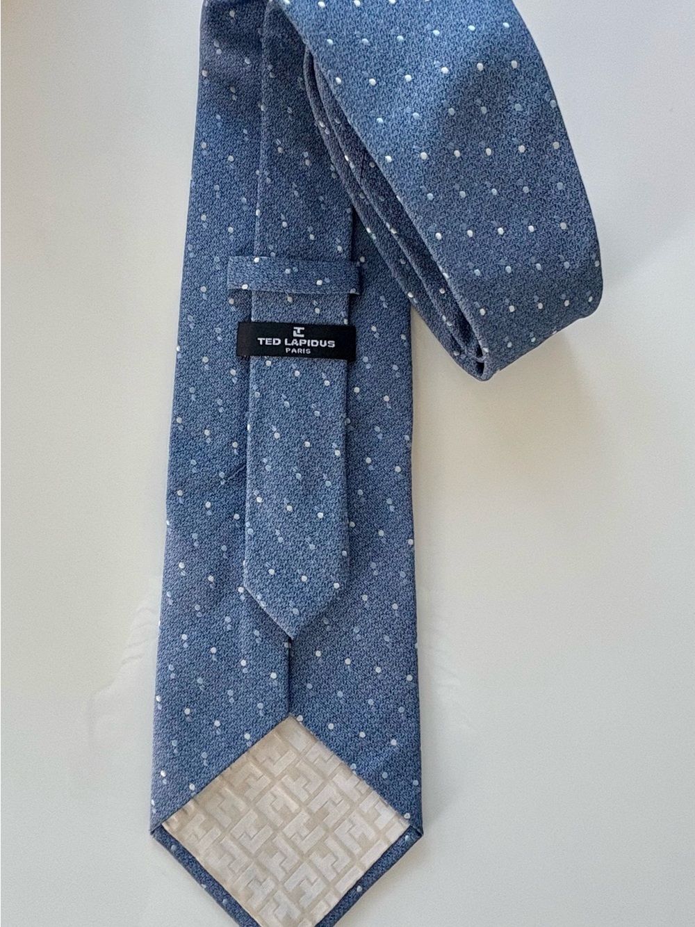 Ted Lapidus 100% silk Tie